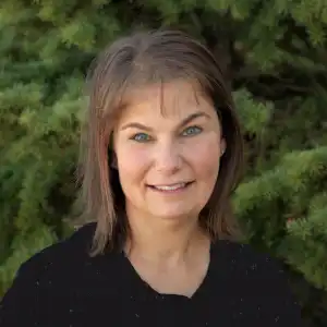 Joann at Port Susan Dental Care in Stanwood, WA