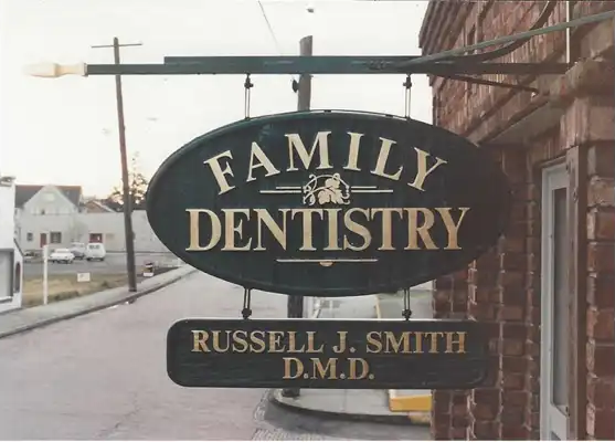 image of the office sign from 1927